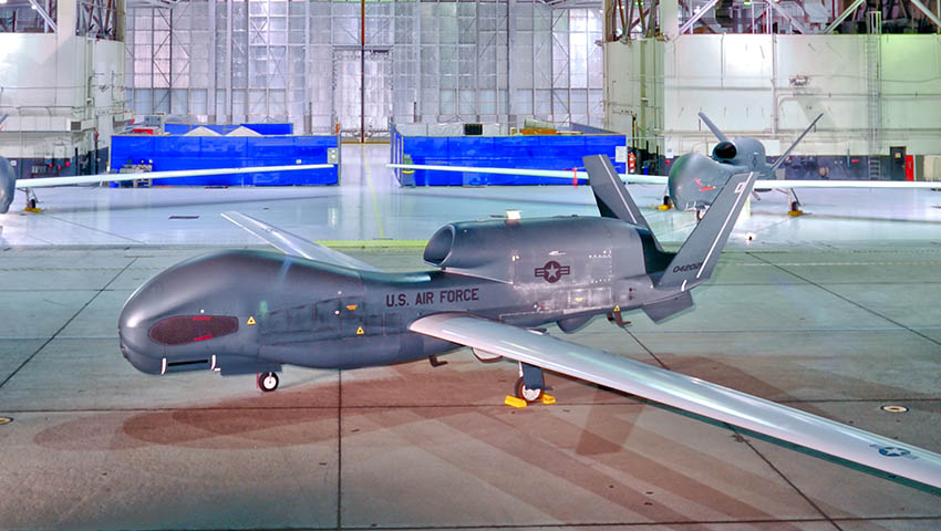 northrop grumman rq   global hawk